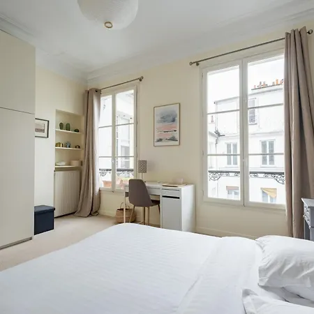 Veeve - Flowers In Saint-martin